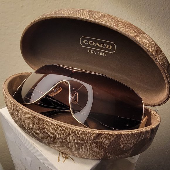 💯 % Authentic Coach Sunglasses, NWOT - Picture 6 of 6